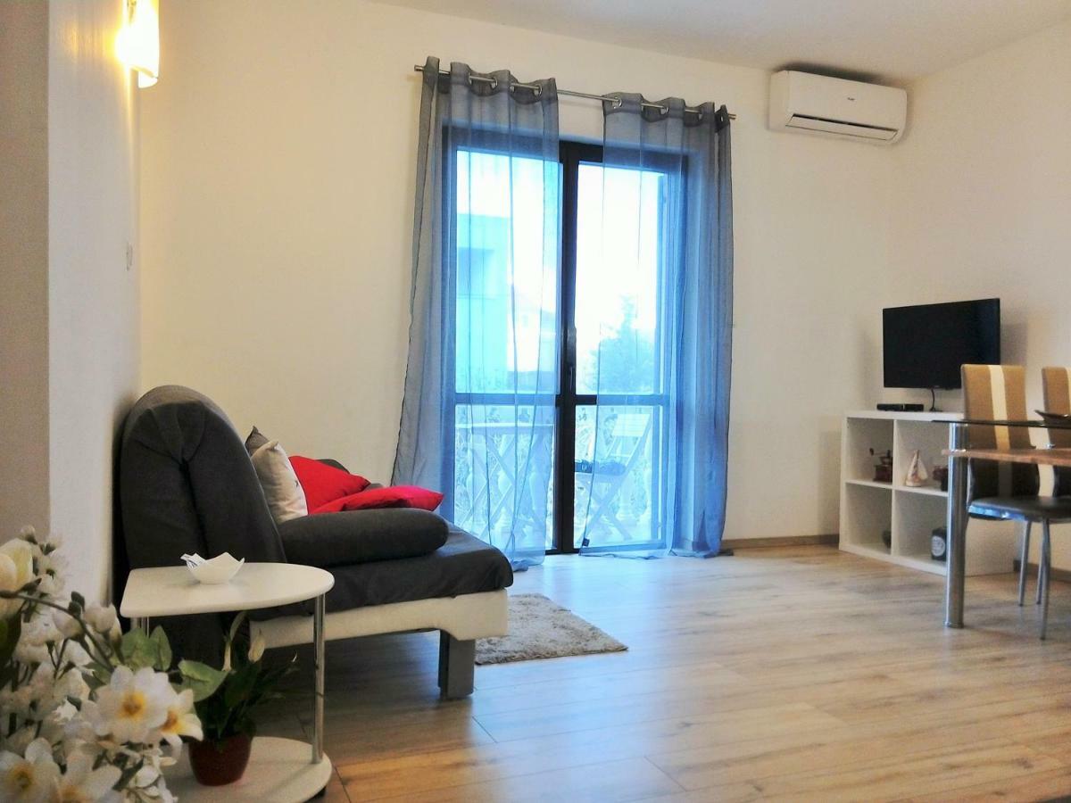 Apartments Agava Nin Exterior photo
